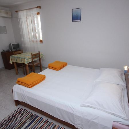 Apartments By The Sea Vis - 2470 Habitación foto